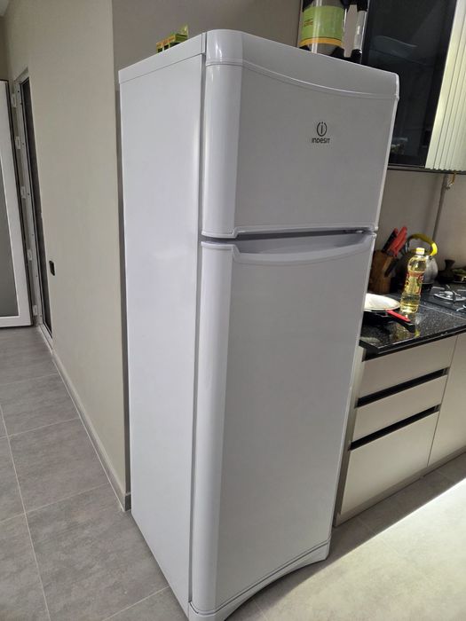 Холодильник за шоколадку