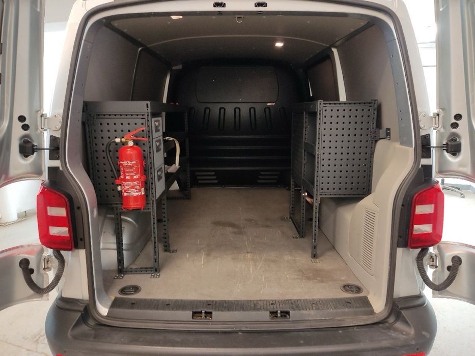 VOLKSWAGEN Transporter 2017 — imagine 2