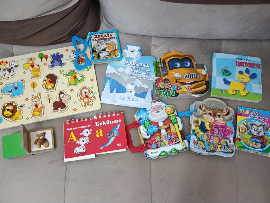Детски книжки, Сортери, Телефон Fisher price, Музикален барабан