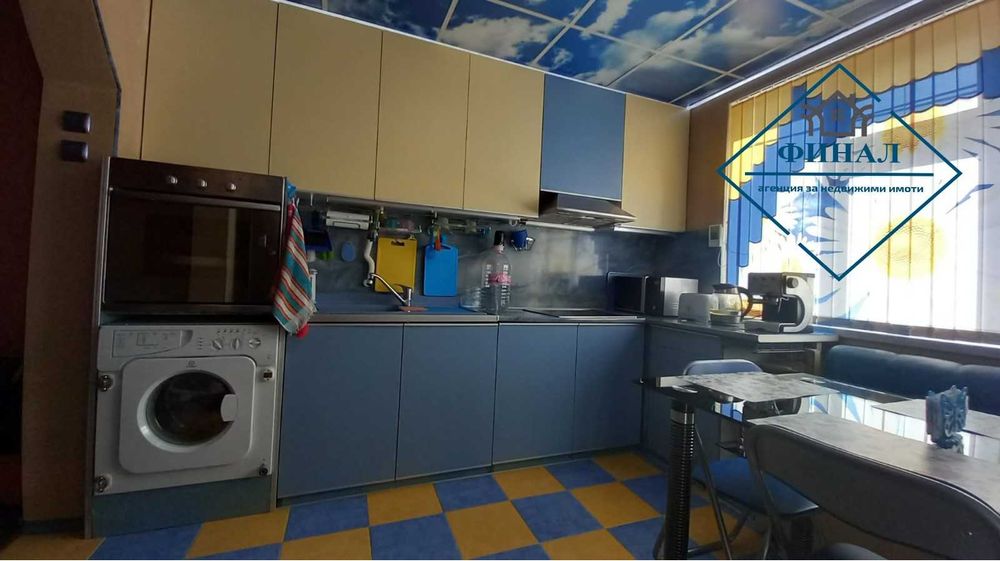 Продава се Тристаен апартамент в Шумен, Тракия - 84 кв.м за 1214 €/кв.м - Снимка #2