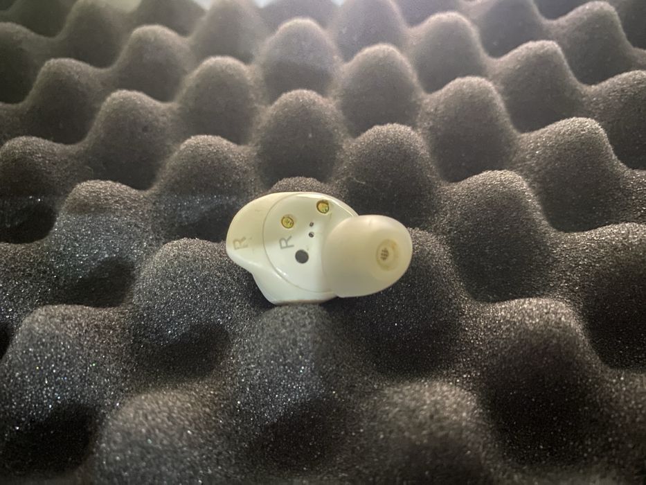 Galaxy buds fe правый