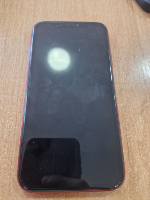 Продам айфон 11 в отличном состоянии