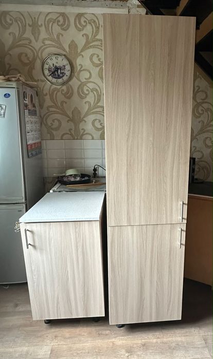 Продается кухонный гарнитур