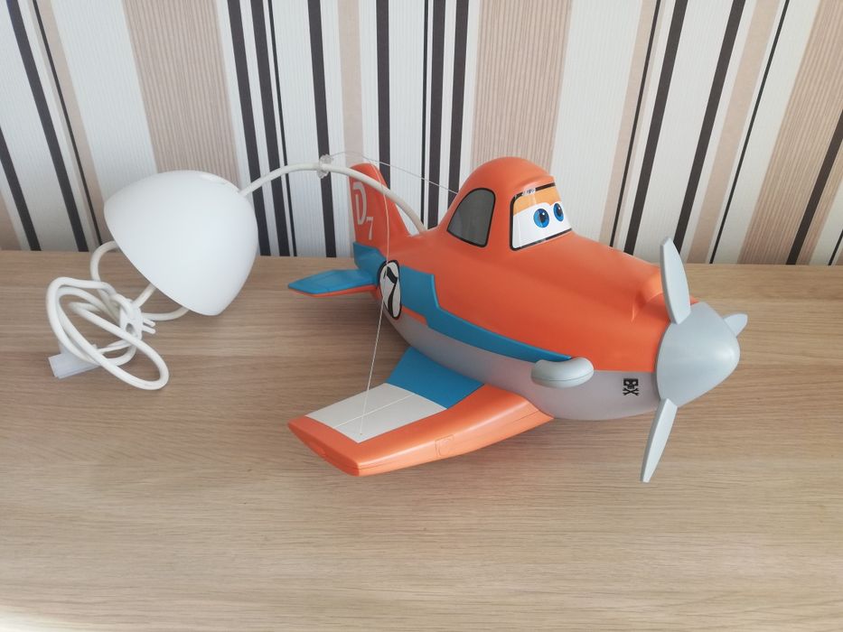 Vand corp de iluminat Philips, model avion Disney