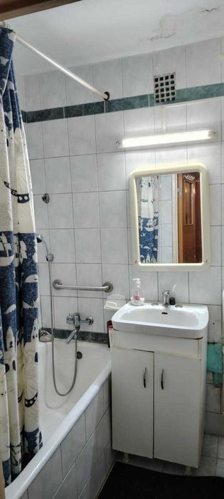 Vand apartament 3 camere Brancoveanu
