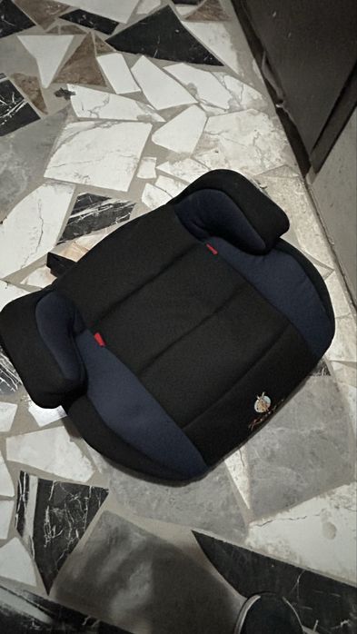 Авто кресло (детское сидение)