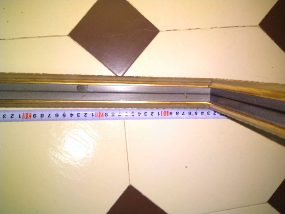 Двустранна рамка за закачане на таван / Метална стойка за вино