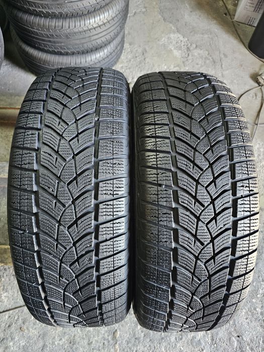 2 anvelope iarna 225 60 17 Goodyear 2019