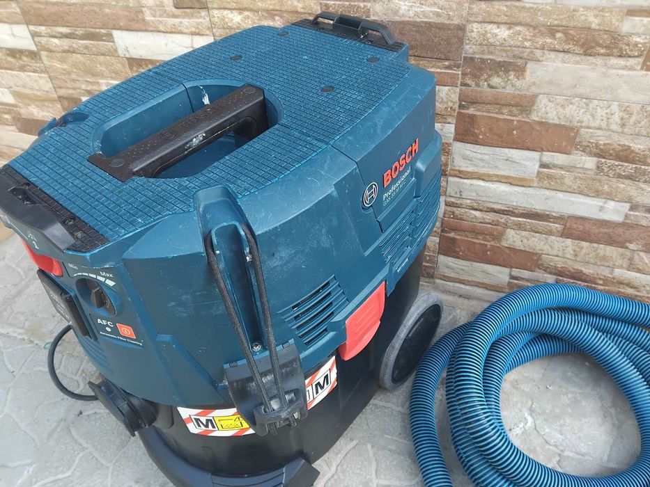 Прахосмукачка Bosch Gas35 AFC Тупалка Сухо Мокро Строителство Гипс КартонПочистване
