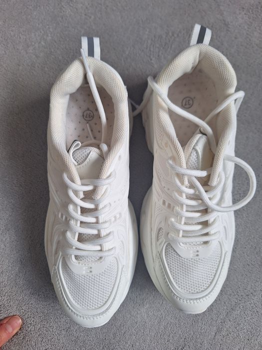 Дамски скинърси ! deezee Нови !