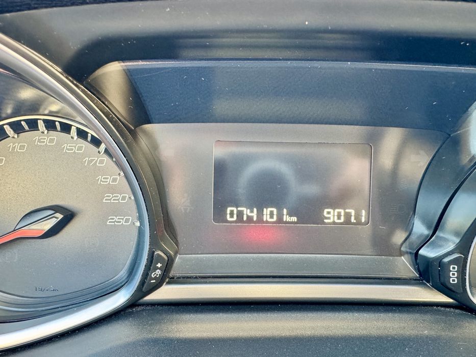 Peugeot 308 / 75.000 KM !