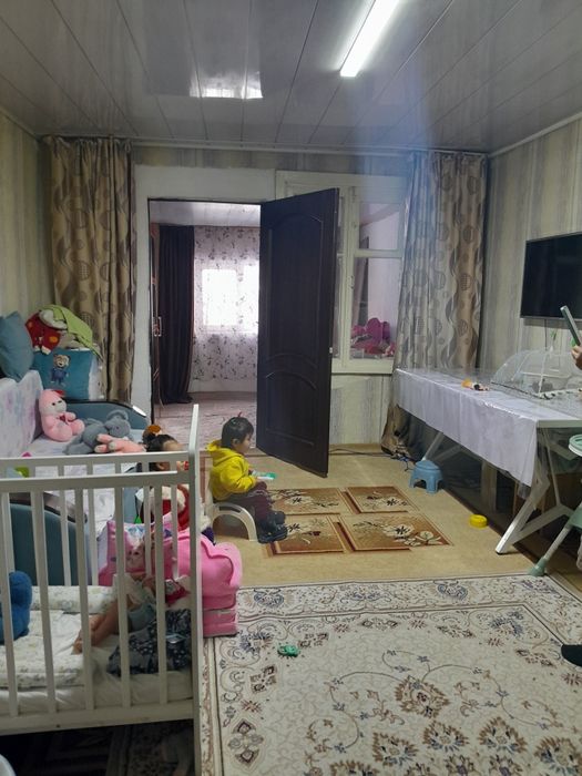 Дом в Барачного типа