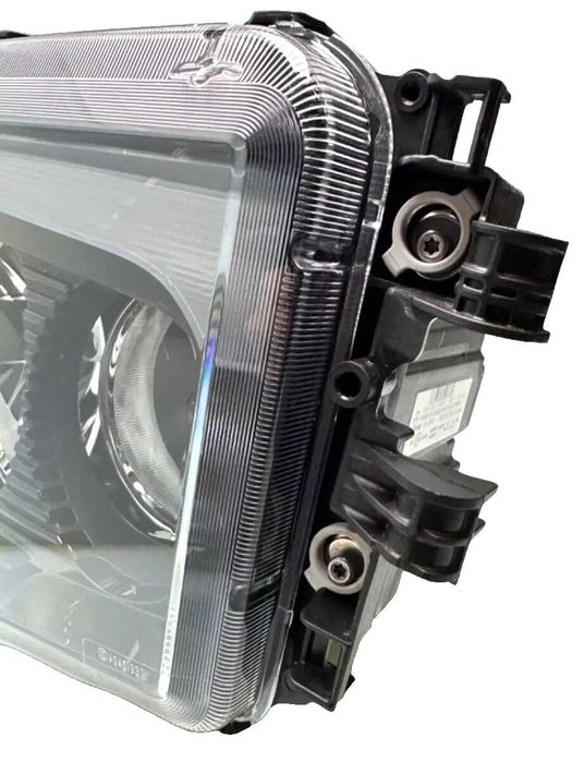 Фарове Фар за Mercedes Arocs , Antos 2022+ / Мерцедес Арокс , Антос