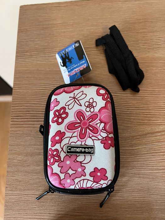 Фотоапарат Casio 16,1Mp ( + подаръци )