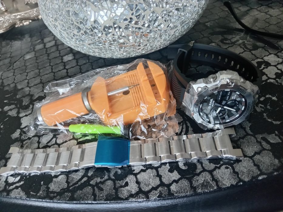 Часы G-shock 20тыс.тг.