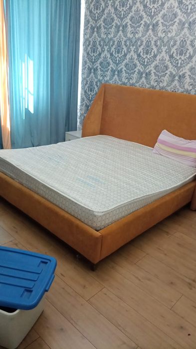 Матрац б/у матрас