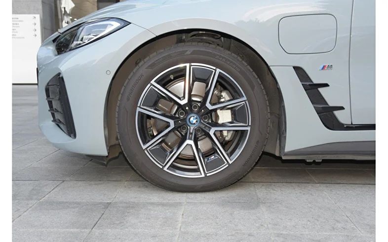 BMW i4 eDrive 40 под заказ от Terra Auto