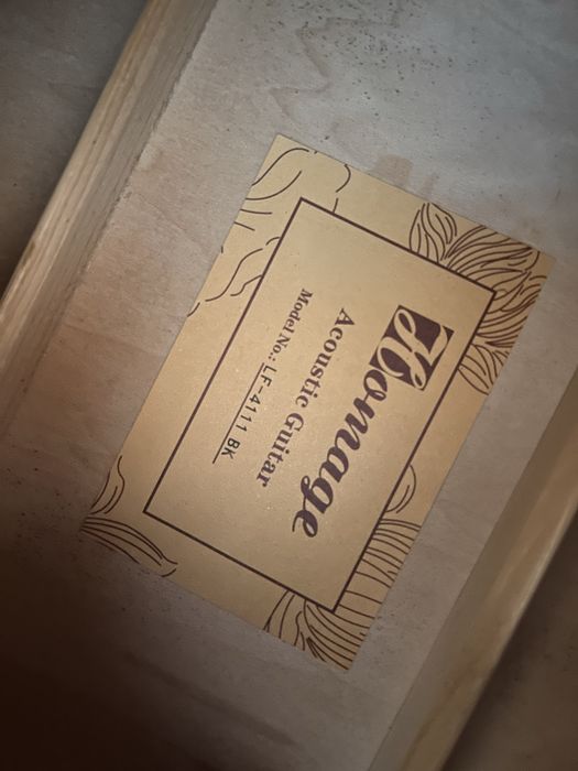 Аккустическа гитара