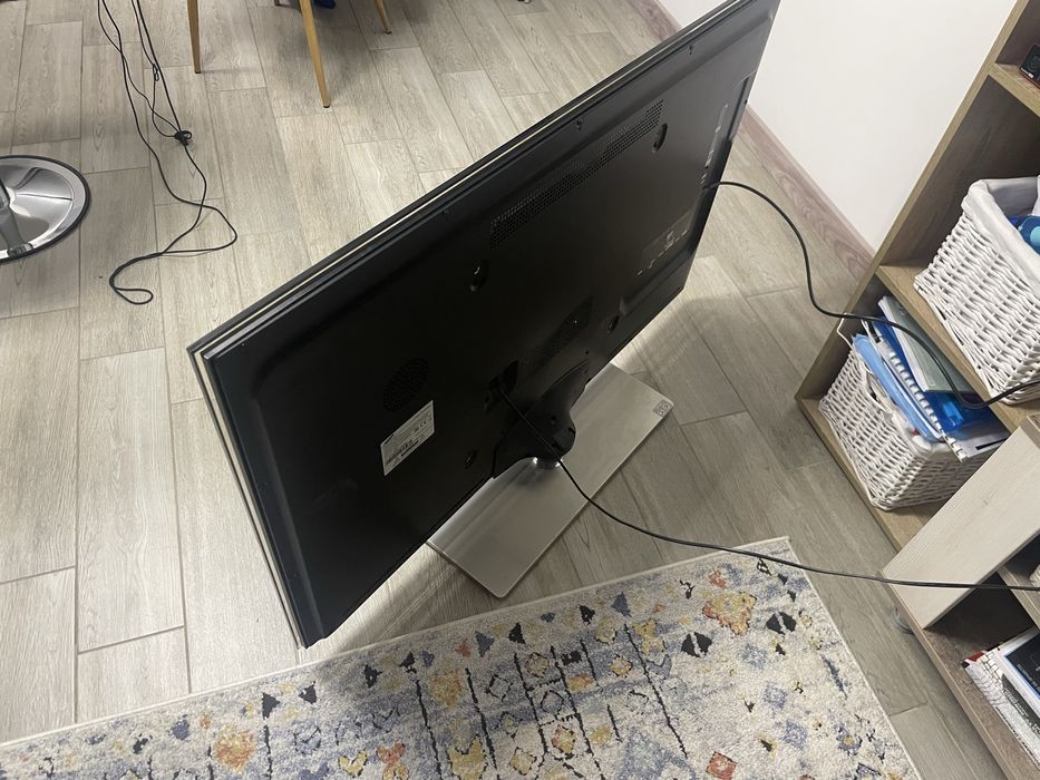 Телевизор Samsung UR46C6500 46 инча