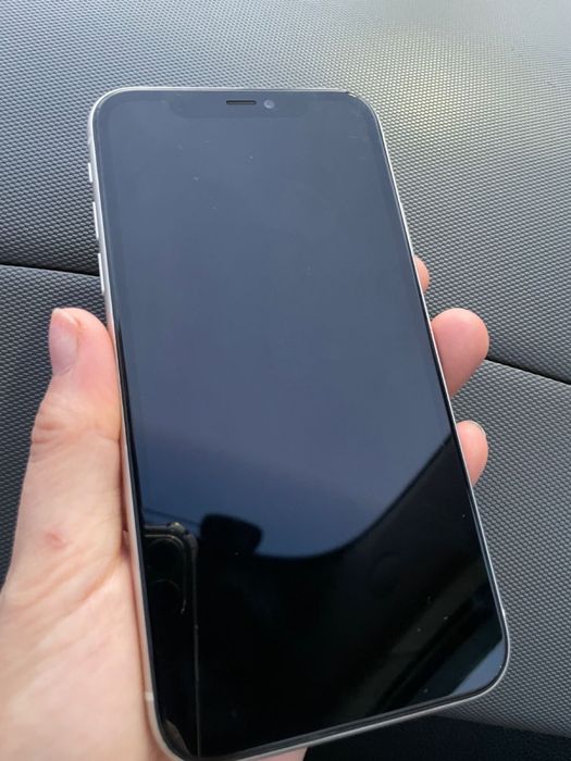 Продам iPhone11