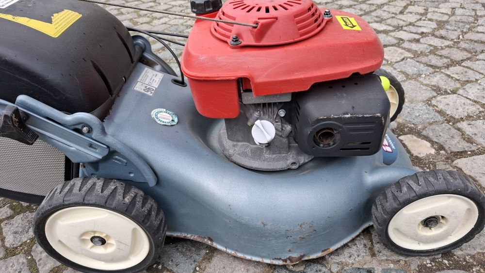 Самоходна косачка ХОНДА