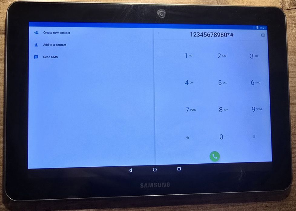 Tableta Samsung TAB GT-P7500 3G aproape noua