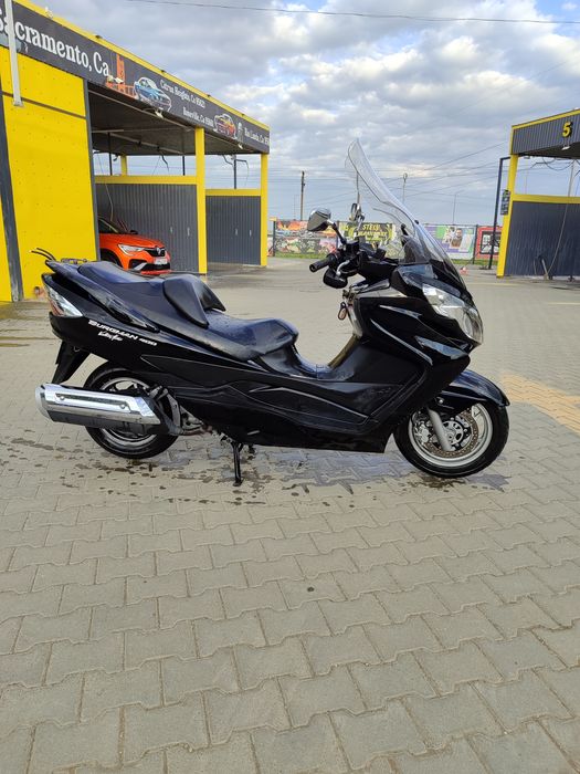 Vând Suzuki Burgman An 400