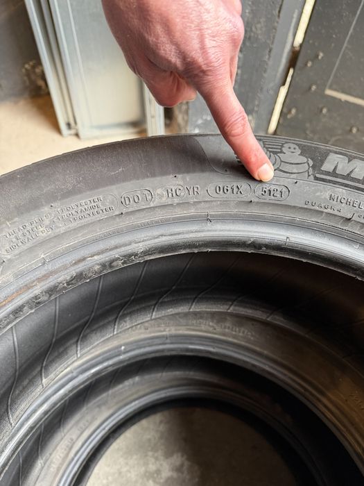Гуми Michelin 225/55/18 -4бр