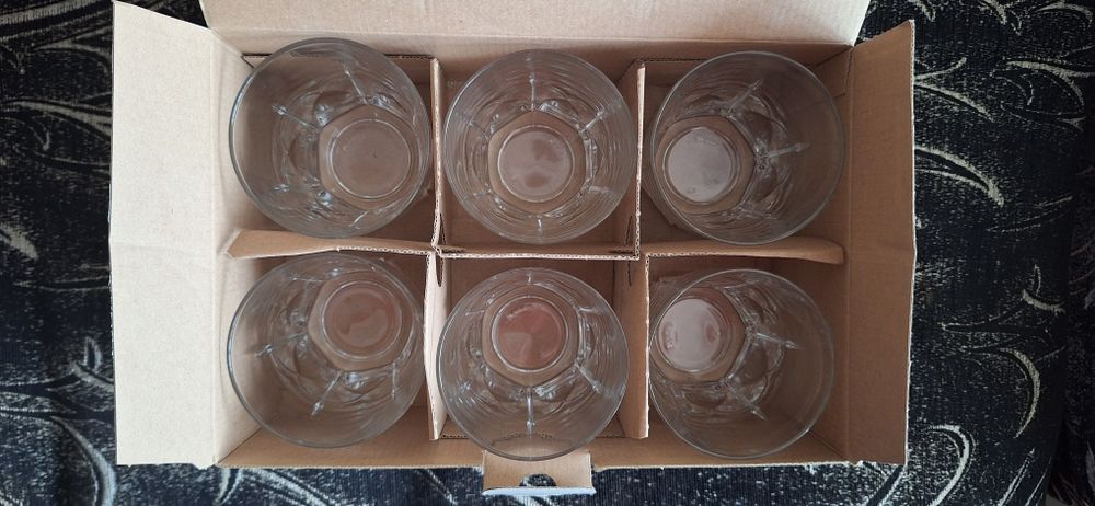 Чаши за уиски Pasabahce поставка за торта Pasabahce и чаши за вода