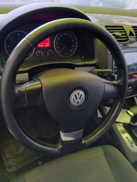 Vând golf 5 2007 Sport TDI Automată 2 uși