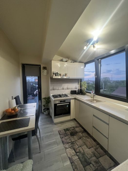 Apartament 3 camere/2 terase ,transformate in mici gradini de relaxare