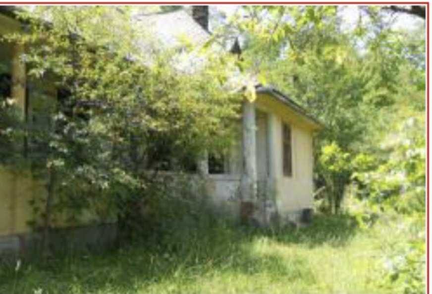 Conac de vânzare în stana