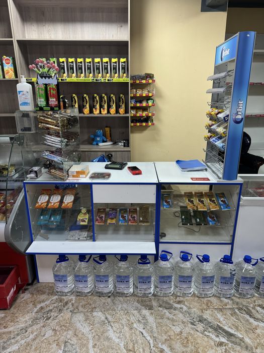 Продам оборудование для магазина