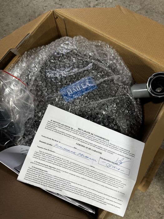 Filtru  de presiune pentru IAZ cu lampa UV 11W - max 12000 litrii