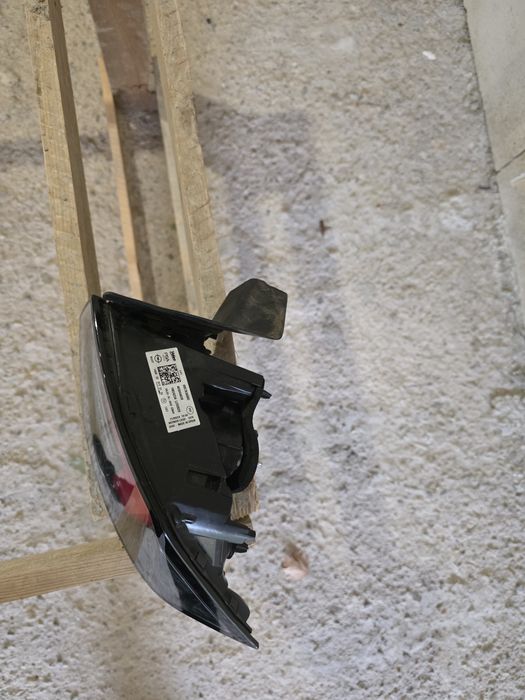 Opel Astra L kombi 21- 2024 стоп десен