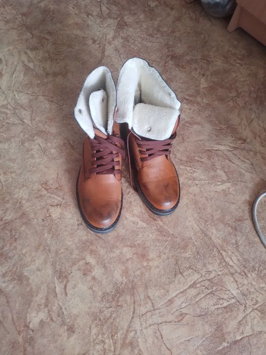 Зимний Ботинка 1