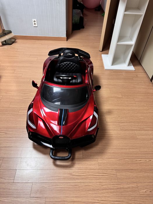 Детский электромобиль