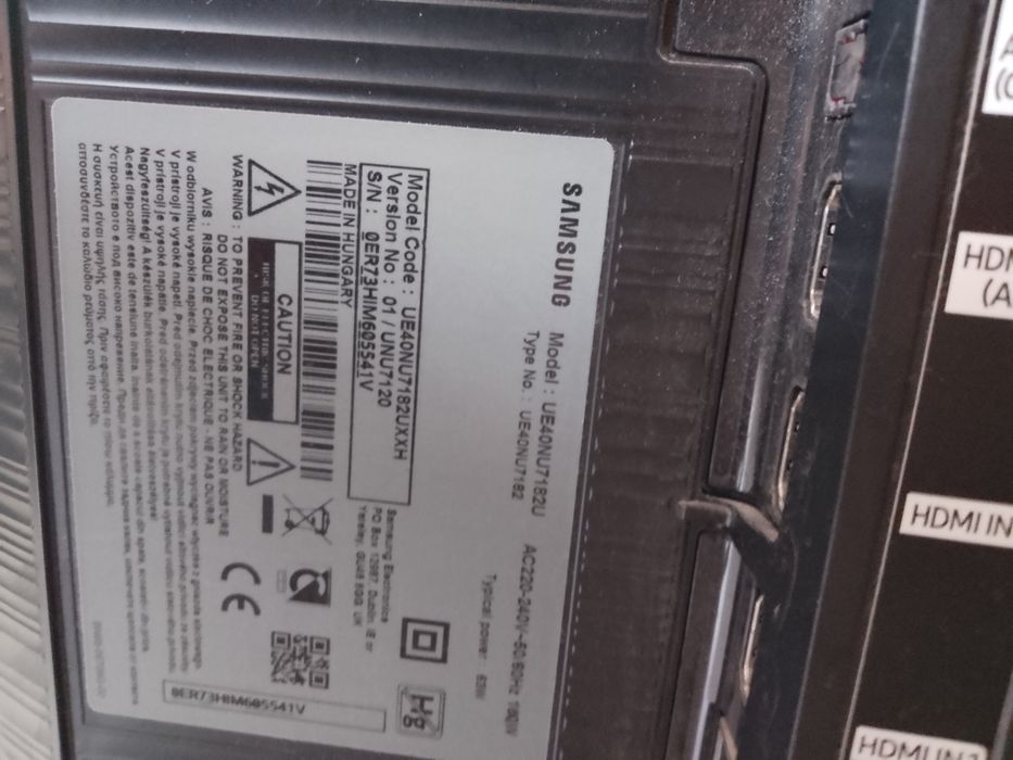 Телевизор Samsung model UE40NU7182