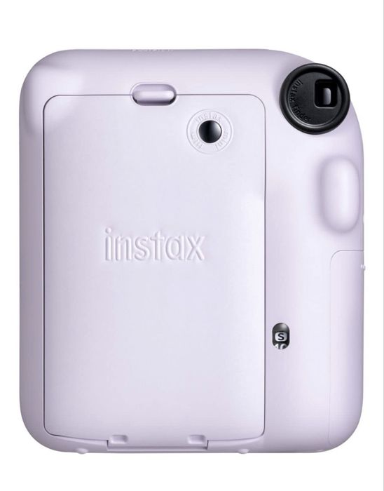 Фотокамера Instax 12 + есть подарок