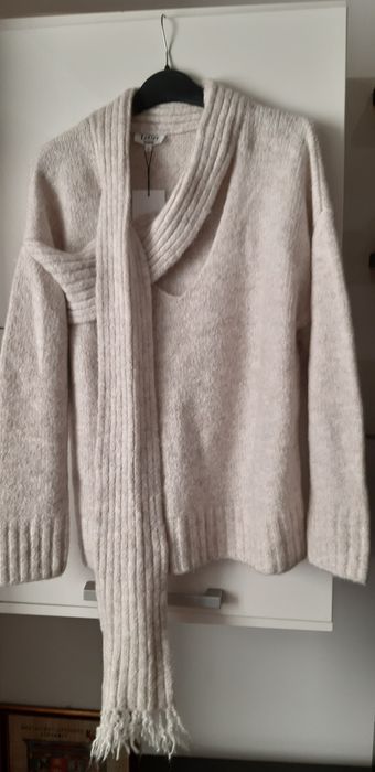 Pulover Le Ger nou din casmir lana vascoza si poliamida,model superb L