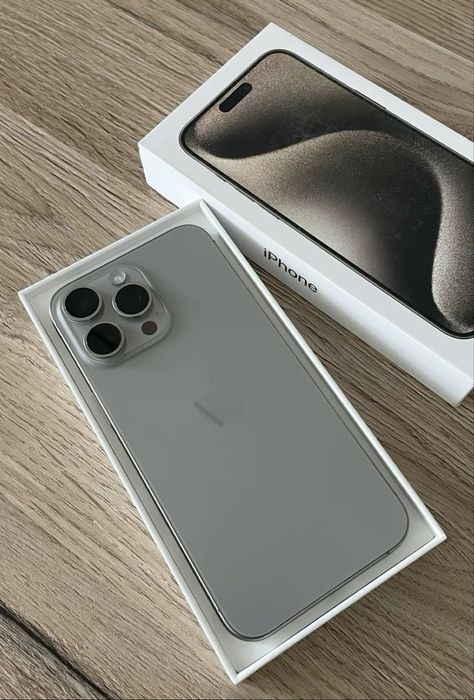 Iphone 15pro , 128gb, 79 акб