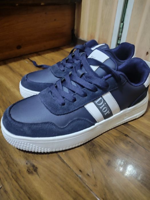 Кросовки Dior нархи:  келишилади