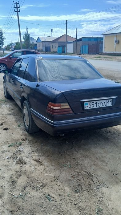 Мерседец 124 кузов