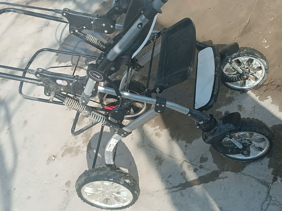 Kolyaska ,yaxshi sostayaniyeda