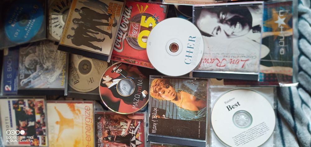 Страхотни аудио CD оригинални