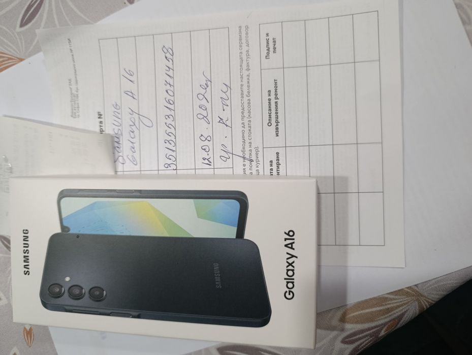SAMSUNG а16  Black