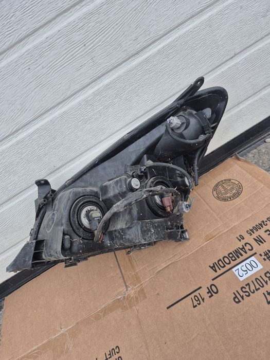 Far Dreapta Toyota Corolla Verso 2004-2007. Volan stinga.