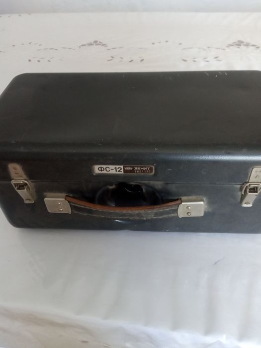 Фотопарат зенит продам всё комплекте