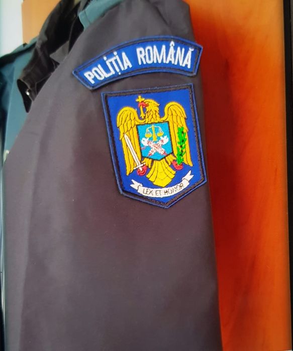 Costumație  pentru actorie, politist
