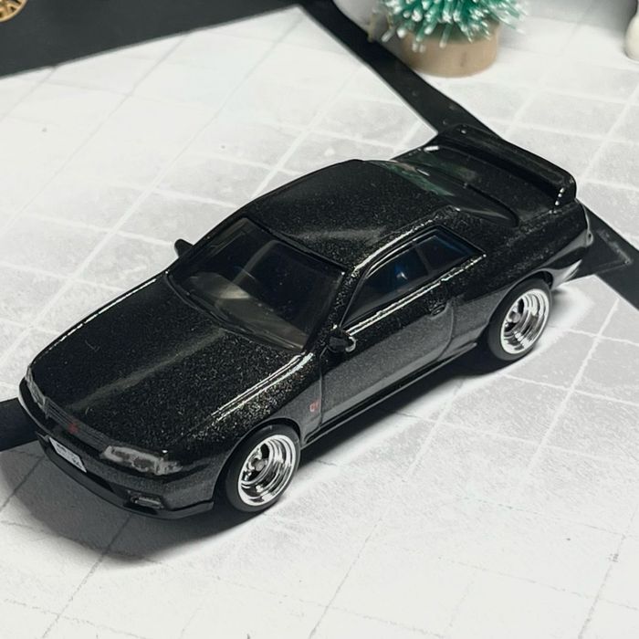 Custom Hot Wheels Nissan Skyline R32